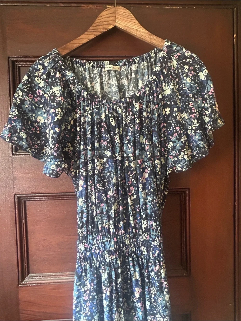 Marine Layer Charlotte Midi Dress Flutter Sleeve Medium Peek-a-boo back Floral - Picture 7 of 12